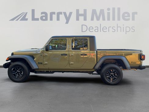 New 2026 Jeep Gladiator Sport AWD/4WD image 2