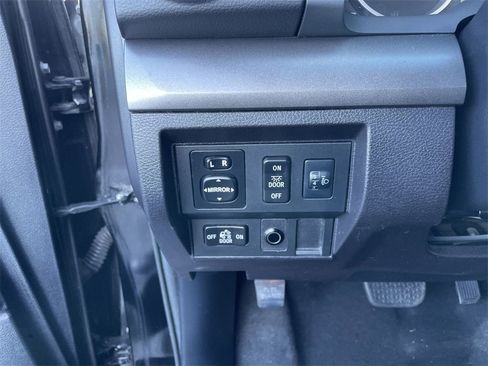Used 2014 Toyota Tundra SR5 image 19
