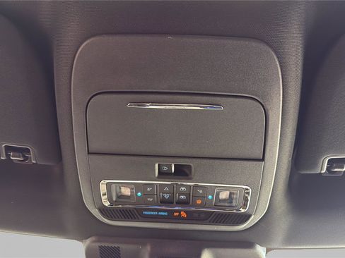 Used 2023 Ford F150 Lariat w/ Equipment Group 502A High AWD/4WD image 28