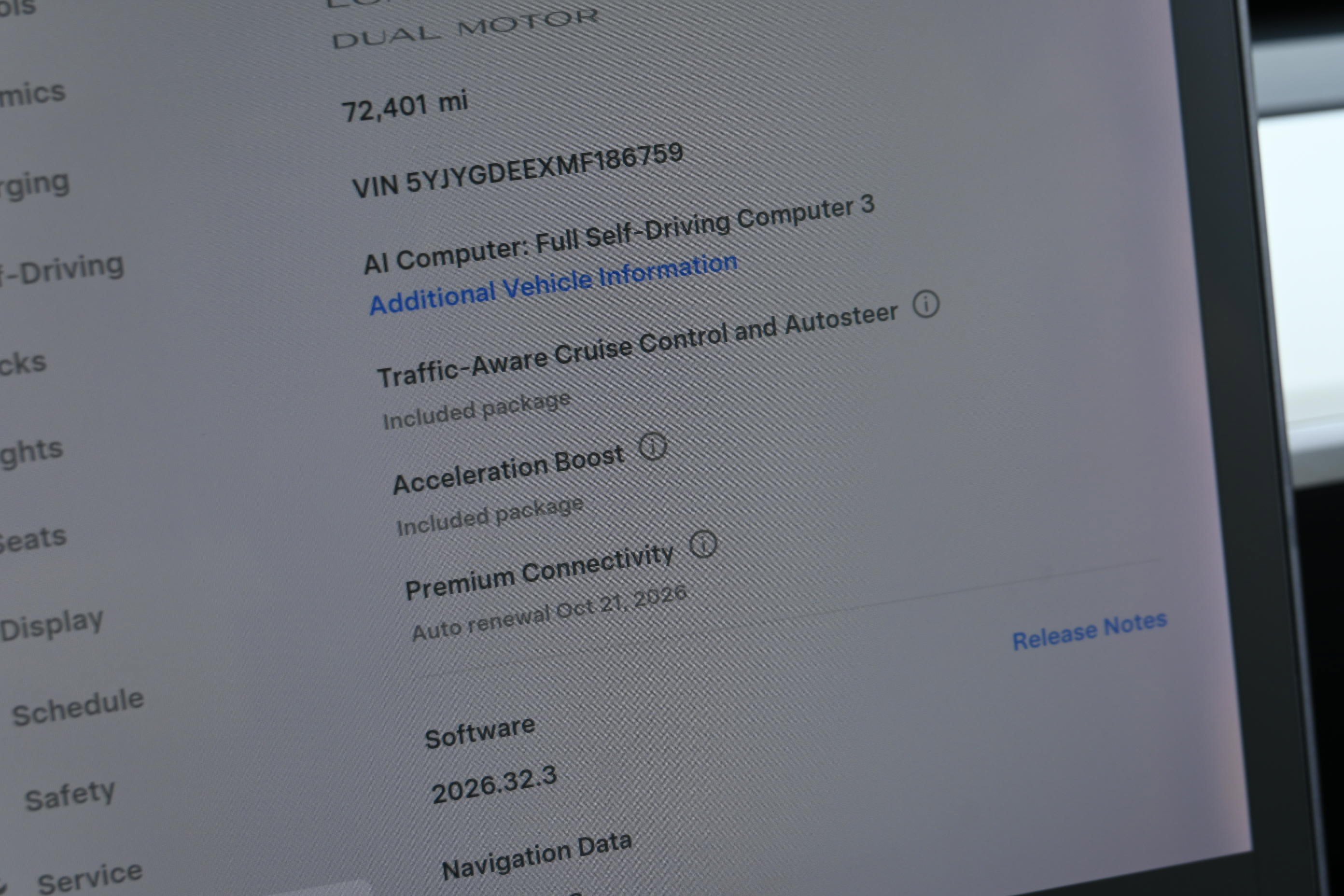 Used 2021 Tesla Model Y Long Range AWD/4WD image 32