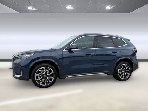 Used 2026 BMW X1 xDrive28i AWD/4WD image 2