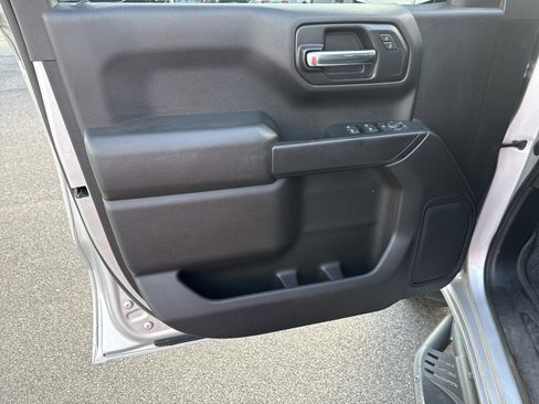 Used 2020 Chevrolet Silverado 1500 Custom Trail Boss w/ Custom Convenience Package image 11