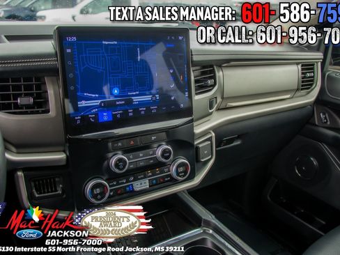 Used 2024 Ford Expedition XLT image 14