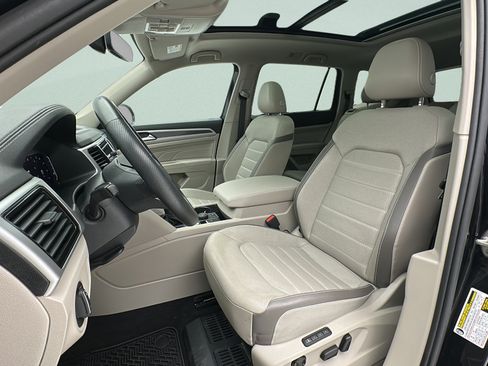 Used 2023 Volkswagen Atlas SEL Premium AWD/4WD image 15