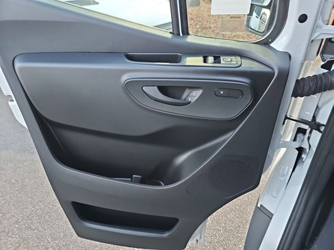 New 2025 Mercedes-Benz Sprinter 2500 image 27