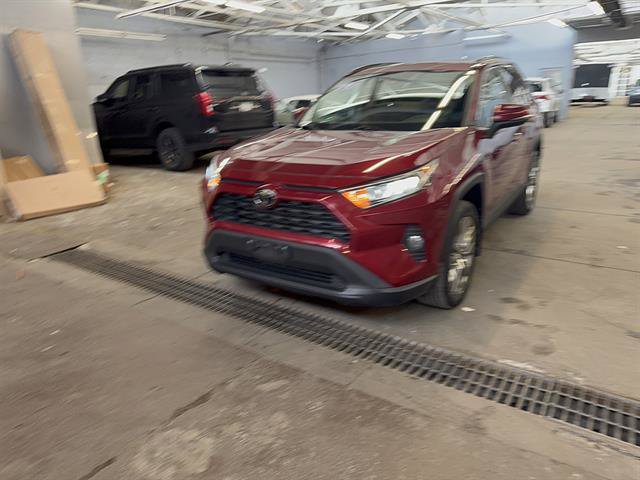 Used 2019 Toyota RAV4 XLE Premium w/ Cold Weather Package AWD/4WD image 1