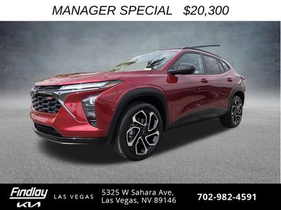 Used 2025 Chevrolet Trax RS w/ Sunroof Package