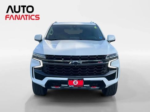 Used 2021 Chevrolet Suburban Z71 w/ Luxury Package AWD/4WD image 8