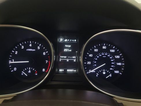 Used 2017 Hyundai Santa Fe Sport image 23