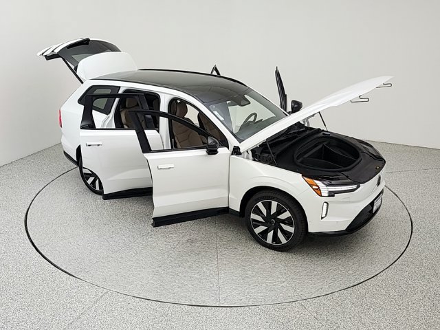 New 2026 Volvo EX90 Plus AWD/4WD image 38