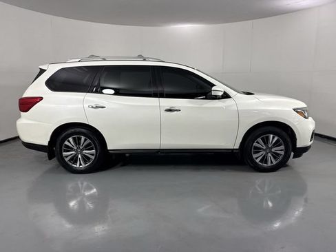 Used 2020 Nissan Pathfinder SL w/ Cargo Package AWD/4WD image 38