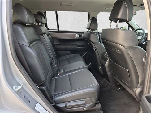 Used 2025 Hyundai Santa Fe SEL FWD image 21