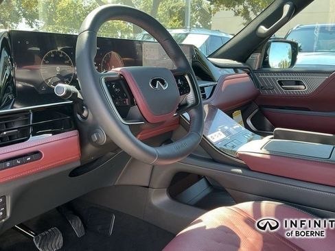 Certified 2026 INFINITI QX80 Autograph w/ Premium Cargo Package image 18