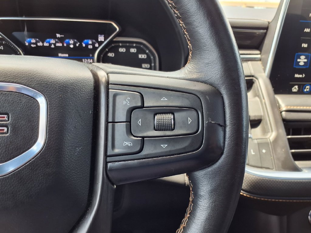 Used 2021 GMC Yukon AT4 w/ LPO, Illumination Package AWD/4WD image 19