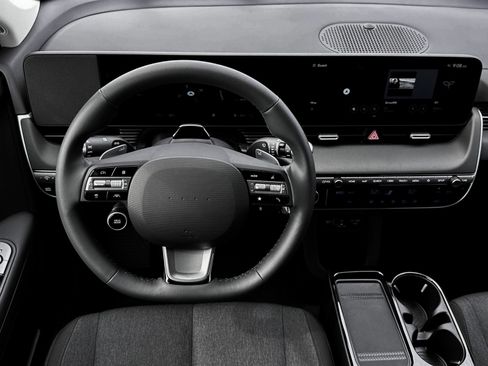New 2026 Hyundai Ioniq 5 SE RWD image 17
