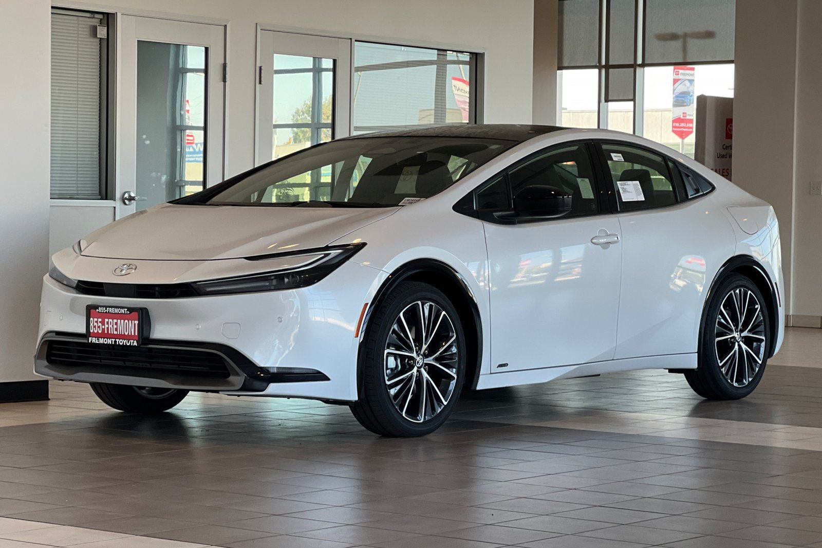 New 2027 Toyota Prius XLE AWD/4WD image 8