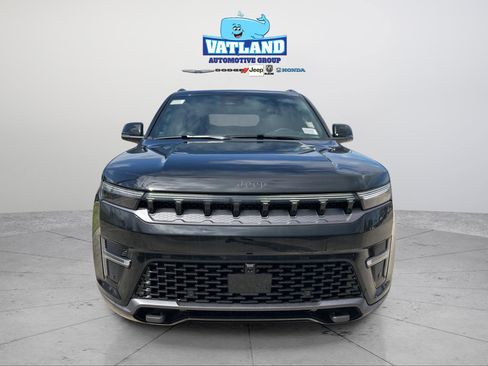 New 2026 Jeep Grand Wagoneer Limited AWD/4WD image 21
