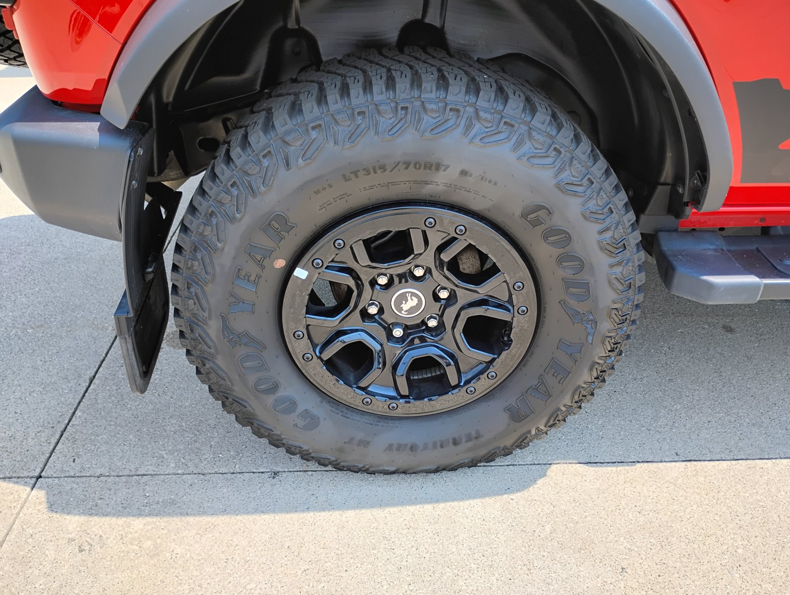 Used 2023 Ford Bronco Wildtrak AWD/4WD image 32