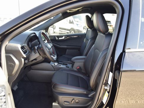 New 2026 Ford Escape ST-Line w/ Tech Pack #1 image 18