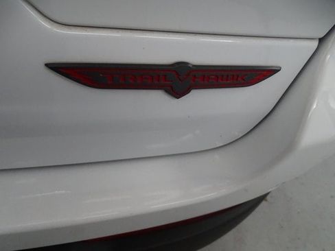 Certified 2022 Jeep Grand Cherokee Trailhawk w/ ADV Protech Group II image 27