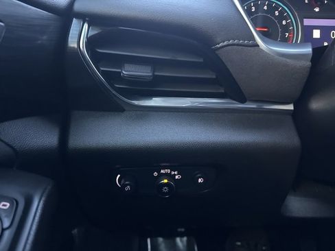 Used 2021 Chevrolet Traverse High Country w/ LPO, Floor Liner Package image 20