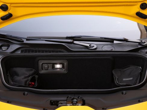 Used 2018 Lamborghini Huracan Performante image 31