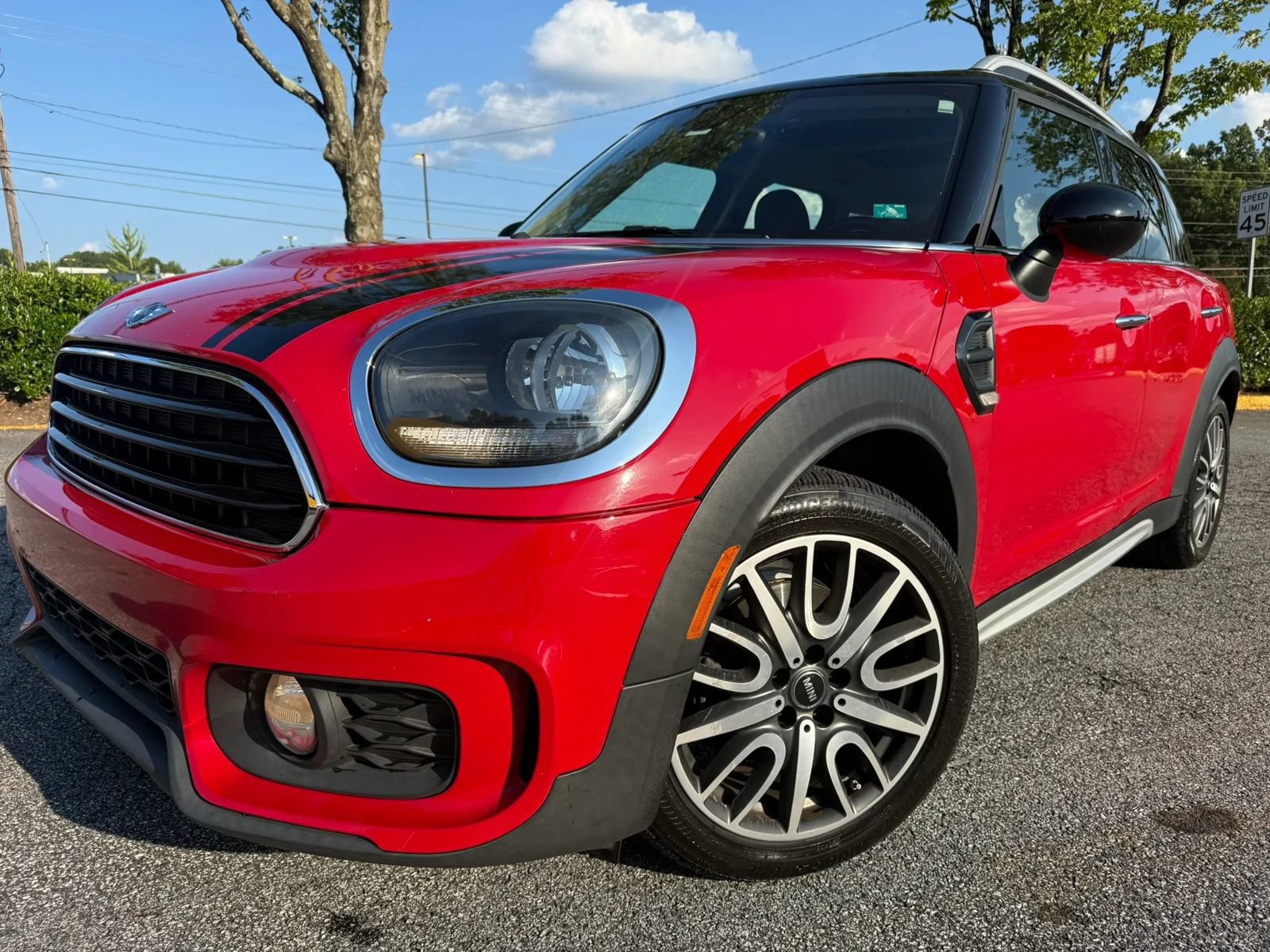 Used 2017 MINI Cooper Countryman FWD image 2