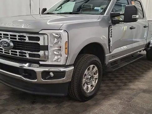 Used 2024 Ford F250 XLT AWD/4WD image 1