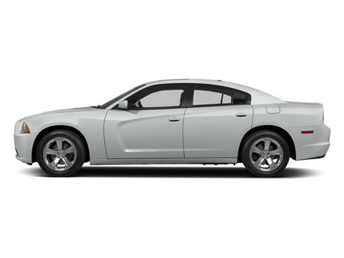 Used 2014 Dodge Charger R/T w/ Blacktop Package RWD image 4