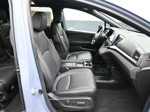 Used 2024 Honda Odyssey Sport image 27
