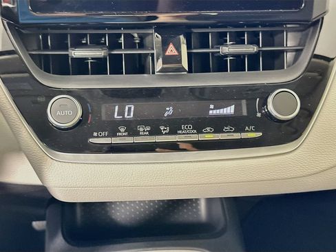 Used 2026 Toyota Corolla LE FWD image 16