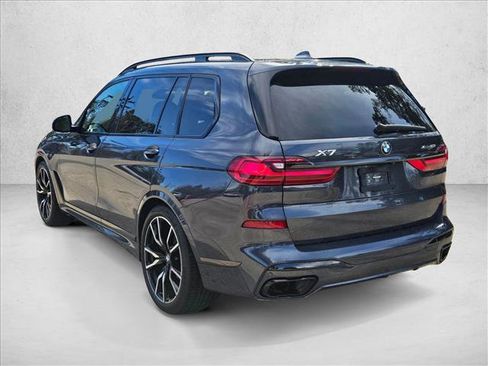 Used 2021 BMW X7 xDrive40i w/ M Sport Package image 7