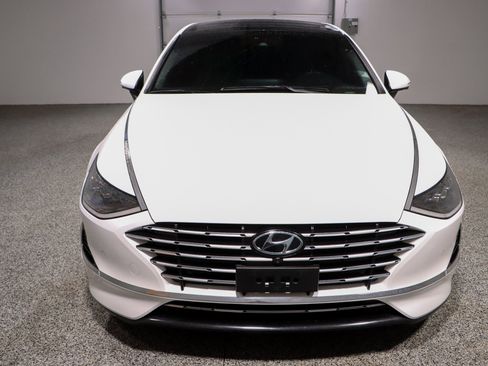 Used 2022 Hyundai Sonata Limited FWD image 4