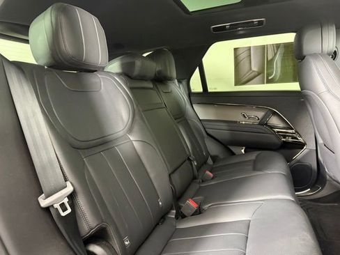 Used 2026 Land Rover Range Rover Sport SE AWD/4WD image 28