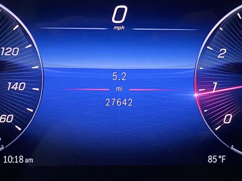 Used 2023 Mercedes-Benz C 300 4MATIC Sedan image 13