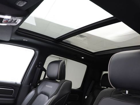 Used 2023 RAM 1500 Laramie image 19