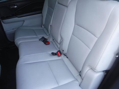 Used 2016 Honda Pilot EX-L image 33