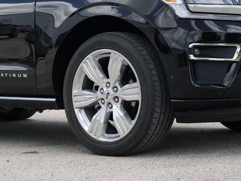 Used 2023 Ford Expedition Platinum AWD/4WD image 29