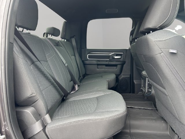 New 2026 RAM 3500 Big Horn AWD/4WD image 23