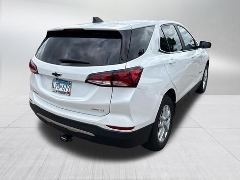 Used 2024 Chevrolet Equinox LT AWD/4WD image 7