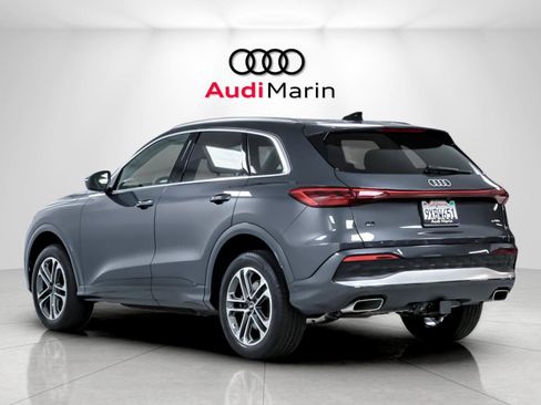 Used 2025 Audi Q5 Premium w/ Convenience Package AWD/4WD image 3