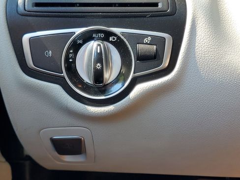 Used 2017 Mercedes-Benz C 300 Coupe image 25