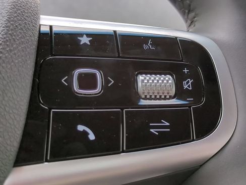 Used 2025 Genesis GV80 3.5T Advanced AWD/4WD image 24