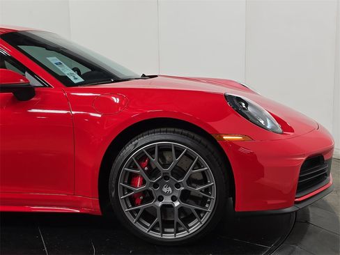 Used 2025 Porsche 911 Carrera S image 11