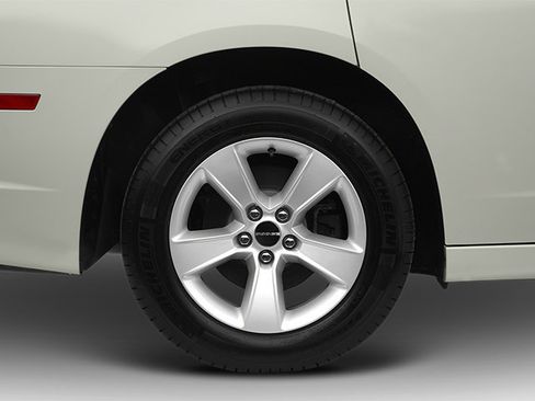 Used 2013 Dodge Charger SXT RWD image 14