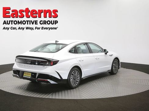 Used 2025 Hyundai Sonata SEL FWD image 40