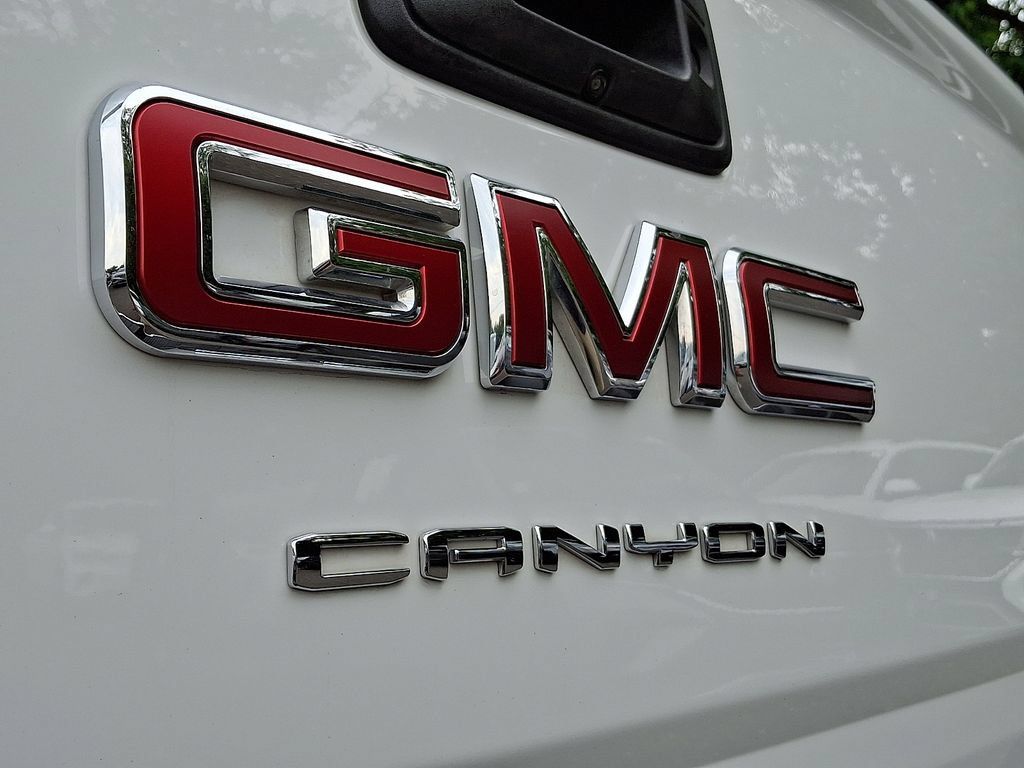 Used 2022 GMC Canyon Elevation w/ Trailering Package RWD image 30