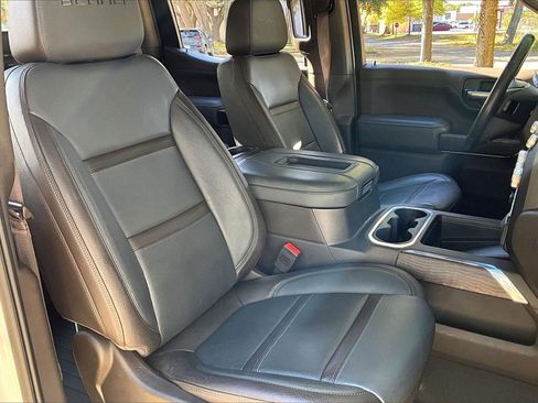 Used 2022 GMC Sierra 1500 Denali w/ Denali Reserve Package image 26