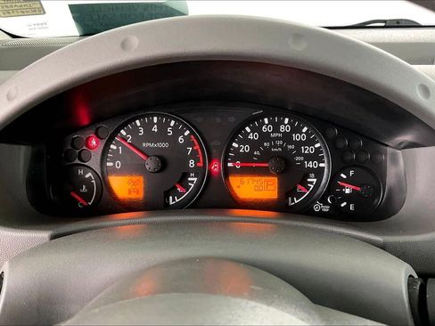 Used 2011 Nissan Frontier S image 14