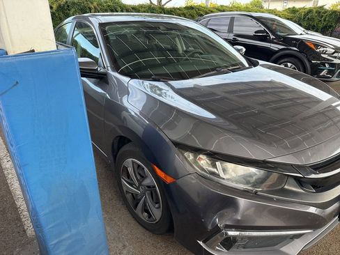 Used 2020 Honda Civic LX image 3